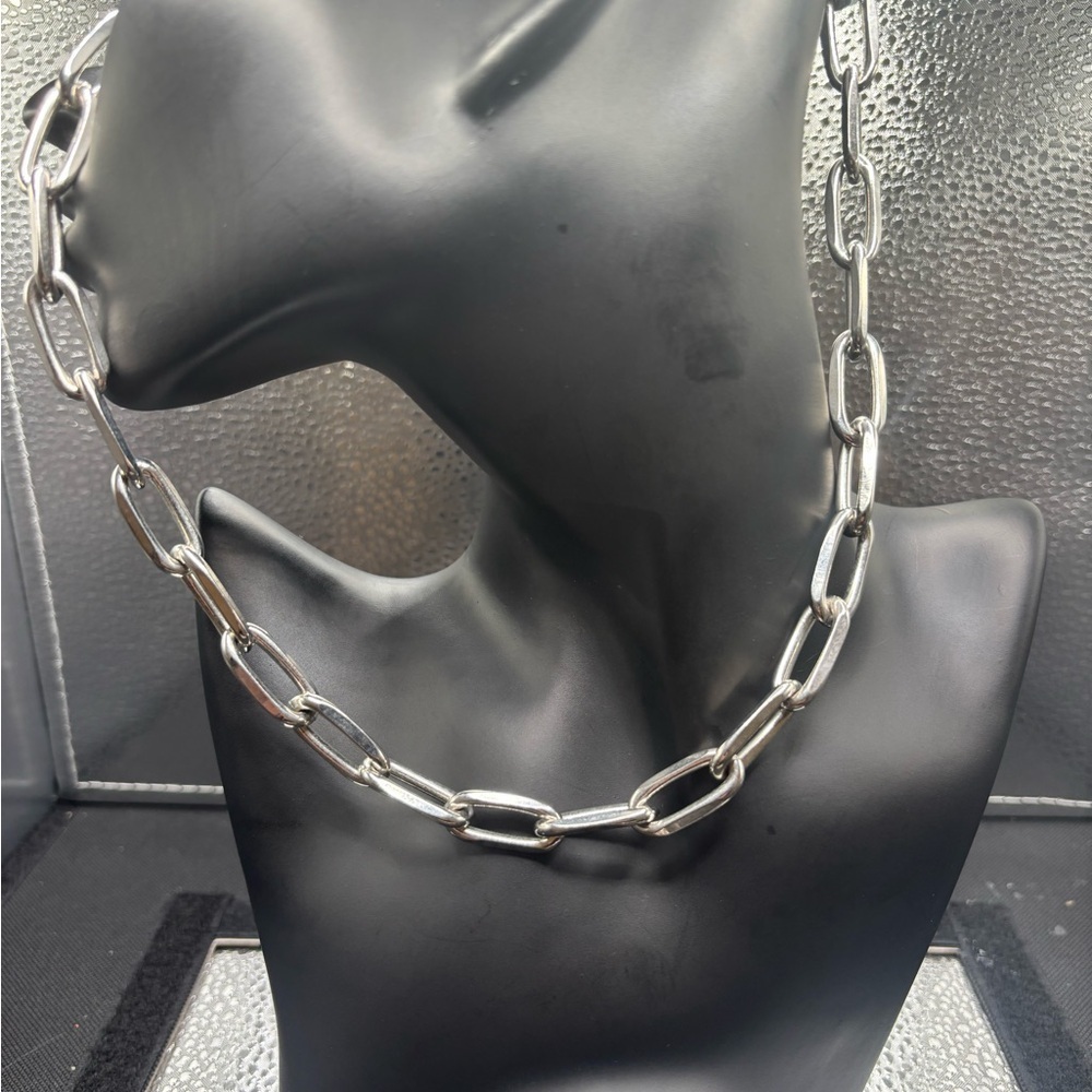 Elegant Silver Chain Necklace